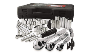 Illustration for article titled Deals: Half Off Floor Mats, Motor Oil and Pan, 165 Tools for $61